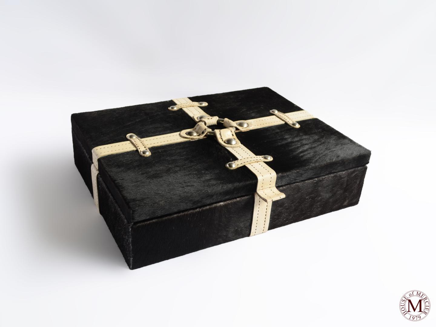 leather Cowhide box cinto with hardware straps fake stitches/stitchless